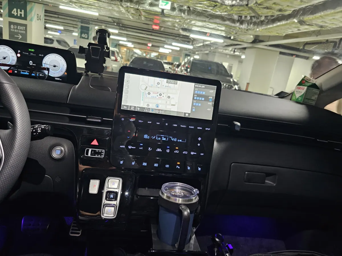 Staria Lounge（9座） 详细信息
